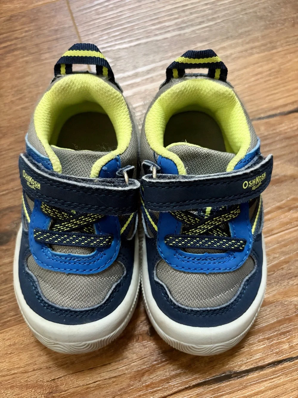 OshKosh Bgosh oshkosh b’gosh